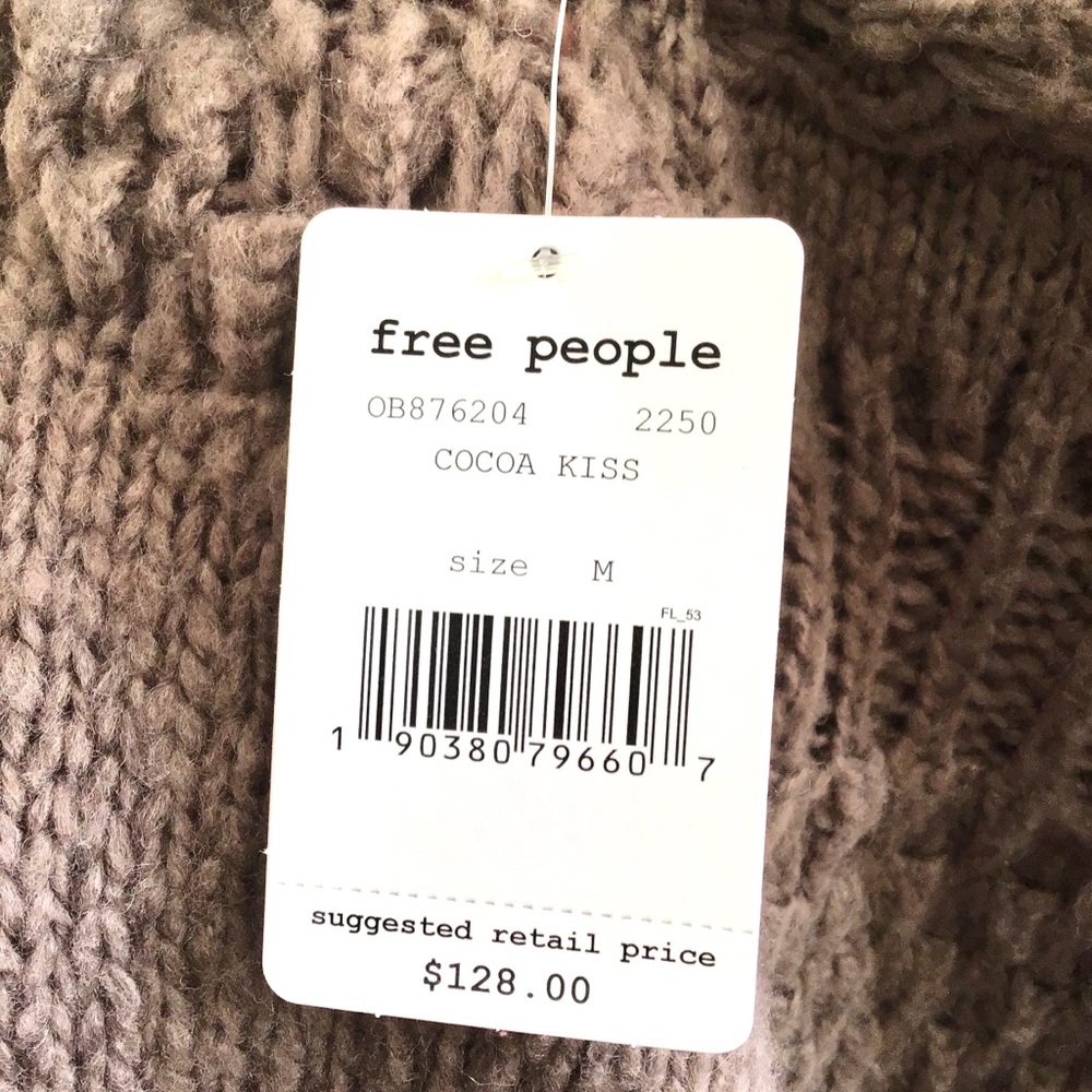 NWT Free People “Crashing Waves” Pullover. Size M - Picture 5 of 7